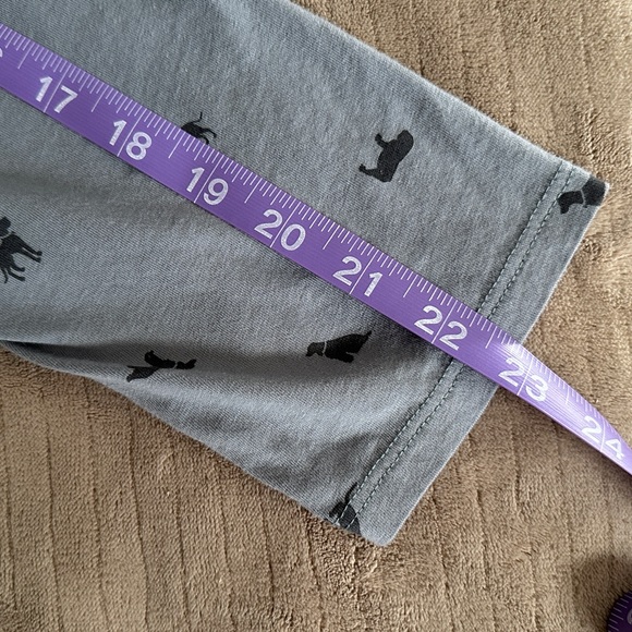 Life Is Good Light Gray V-Neck Shirt Dog Prints - Picture 8 of 11